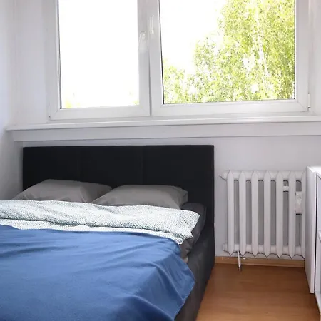 アパート - Ul Czarnieckiego *