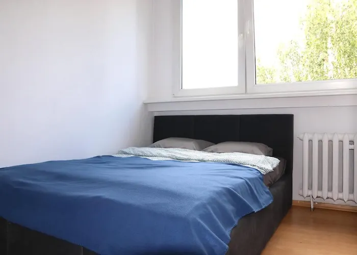 - Ul Czarnieckiego 아파트